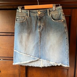 NWT Denim skirt. 19 inches from the waistband to the bottom.